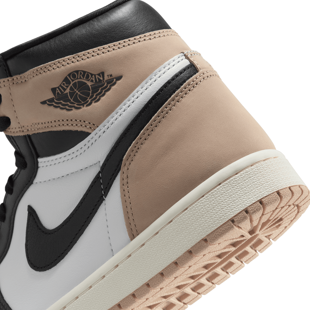 Women's Air Jordan 1 Retro High OG "Latte"