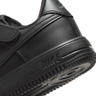 Little Kids' Nike Force 1 Low EasyOn "Triple Black"