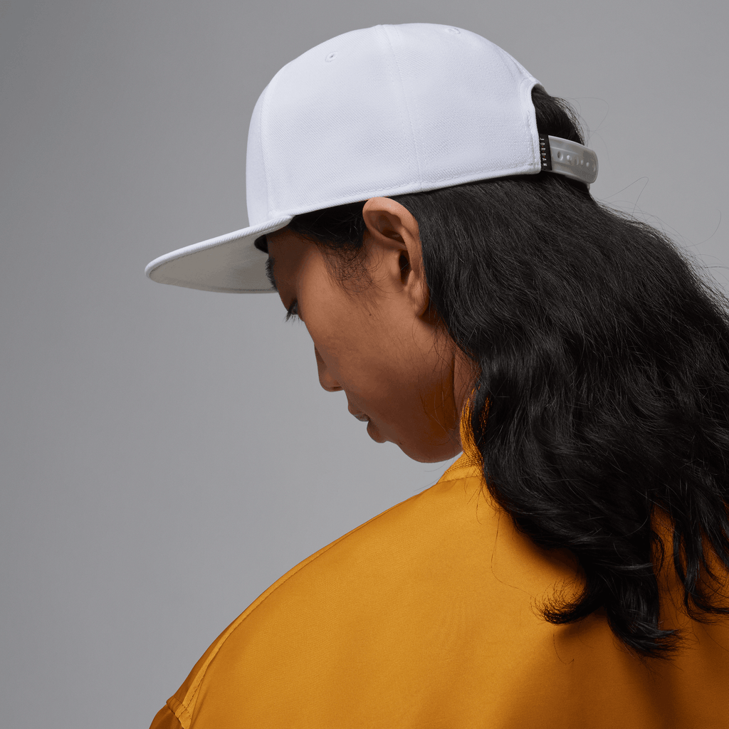 Jordan Jumpman Pro Adjustable Cap "White Black" (Unisex)