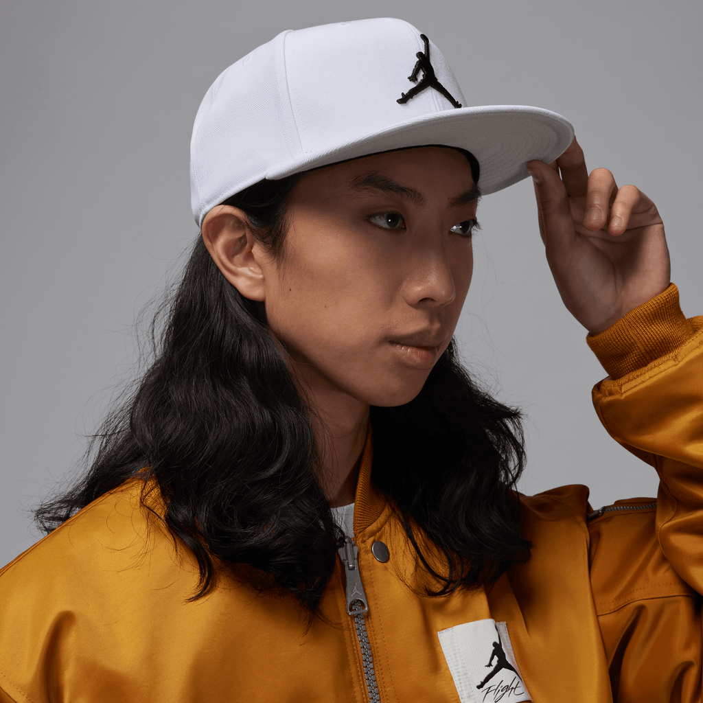 Jordan Jumpman Pro Adjustable Cap White Black Unisex M