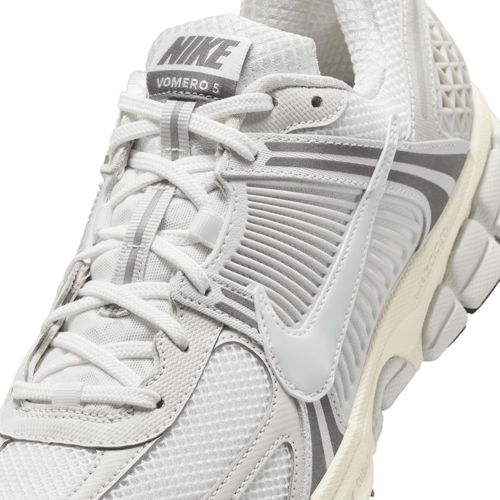 Men's Nike Zoom Vomero 5 "Platinum Tint"
