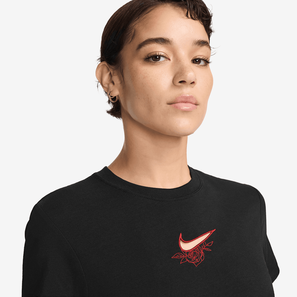 Women's Nike Sportswear Chill Knit Crop T-Shirt