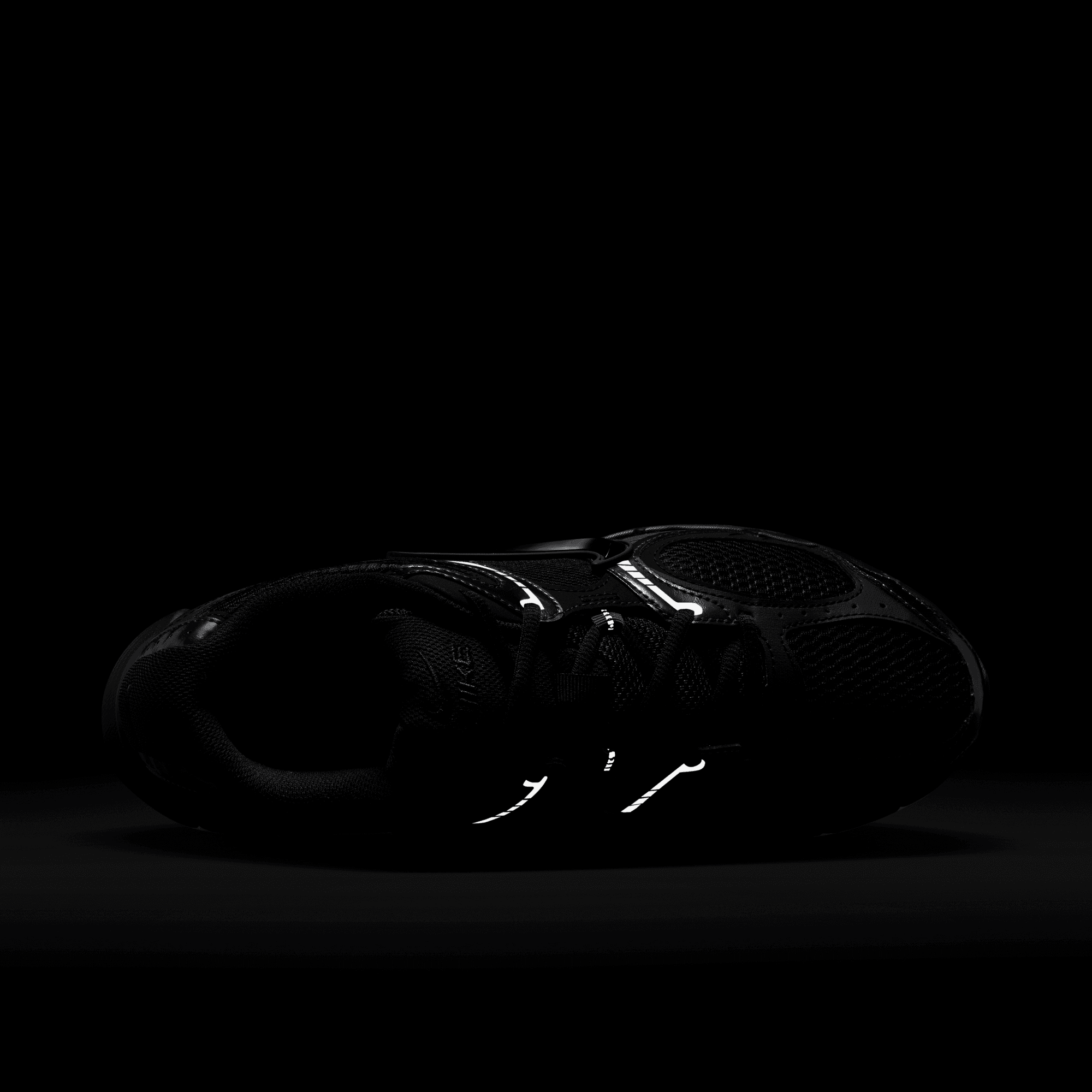 Men's Nike V5 RNR "Black Anthracite"