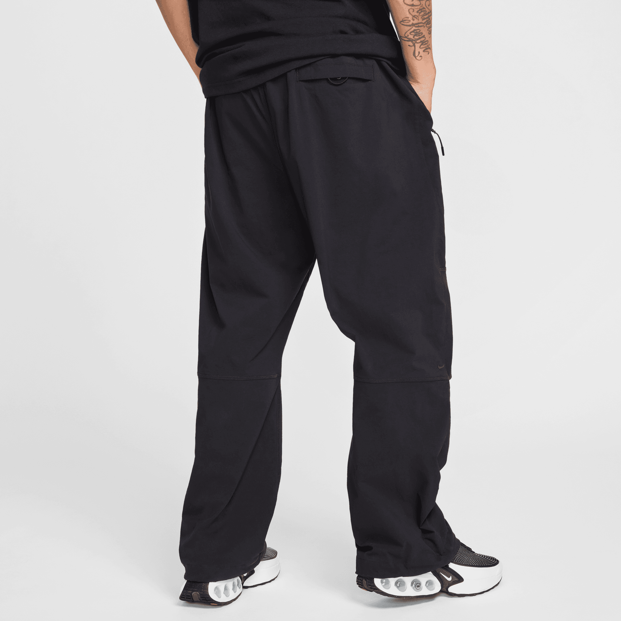 Men's Nike Tech Woven Oversized Pants