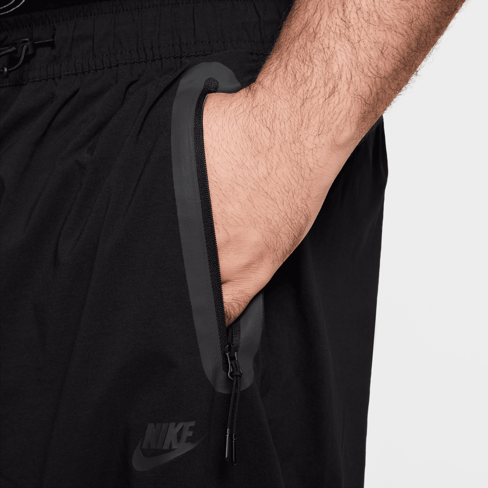 Men's Nike Tech Woven Oversized Pants