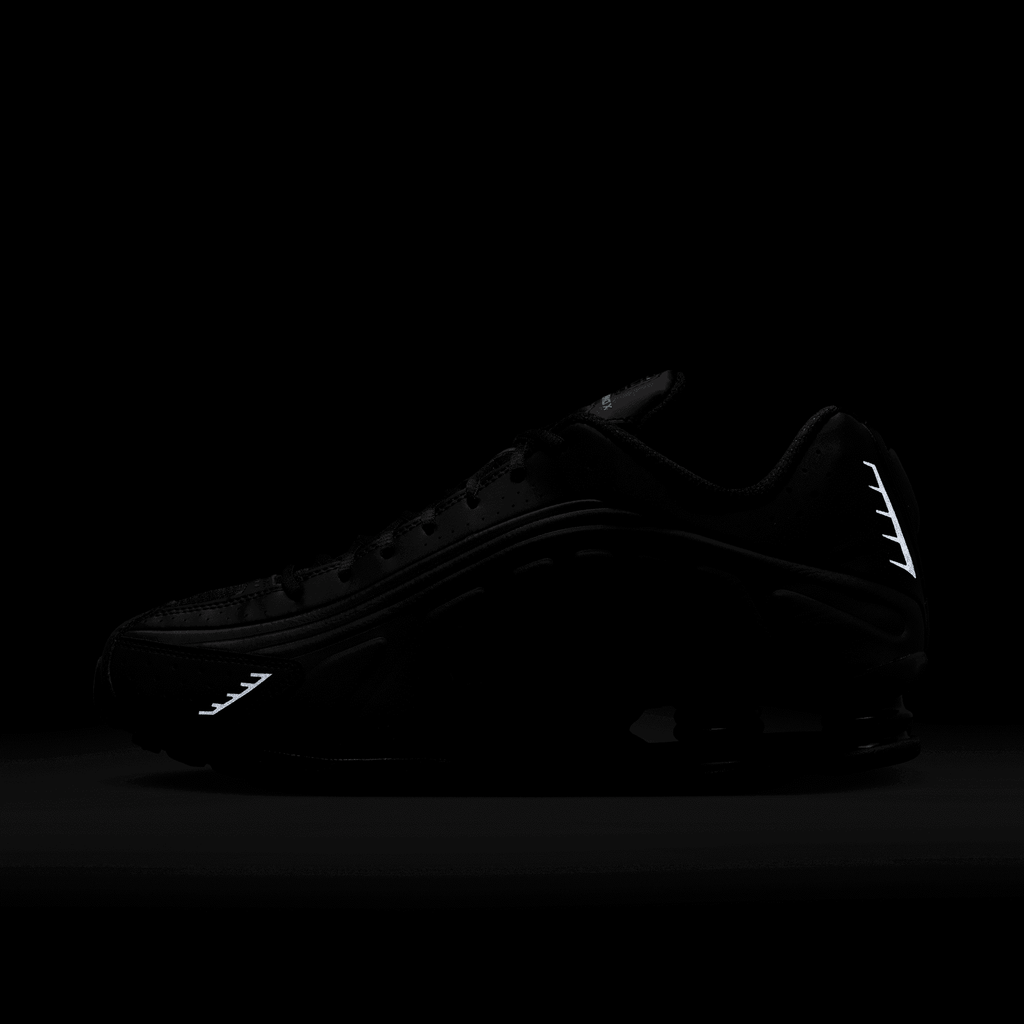 Men's Nike Shox R4 "Triple Black"