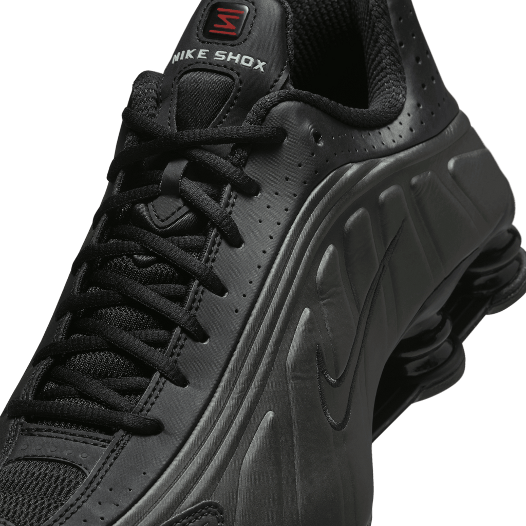 Men's Nike Shox R4 "Triple Black"