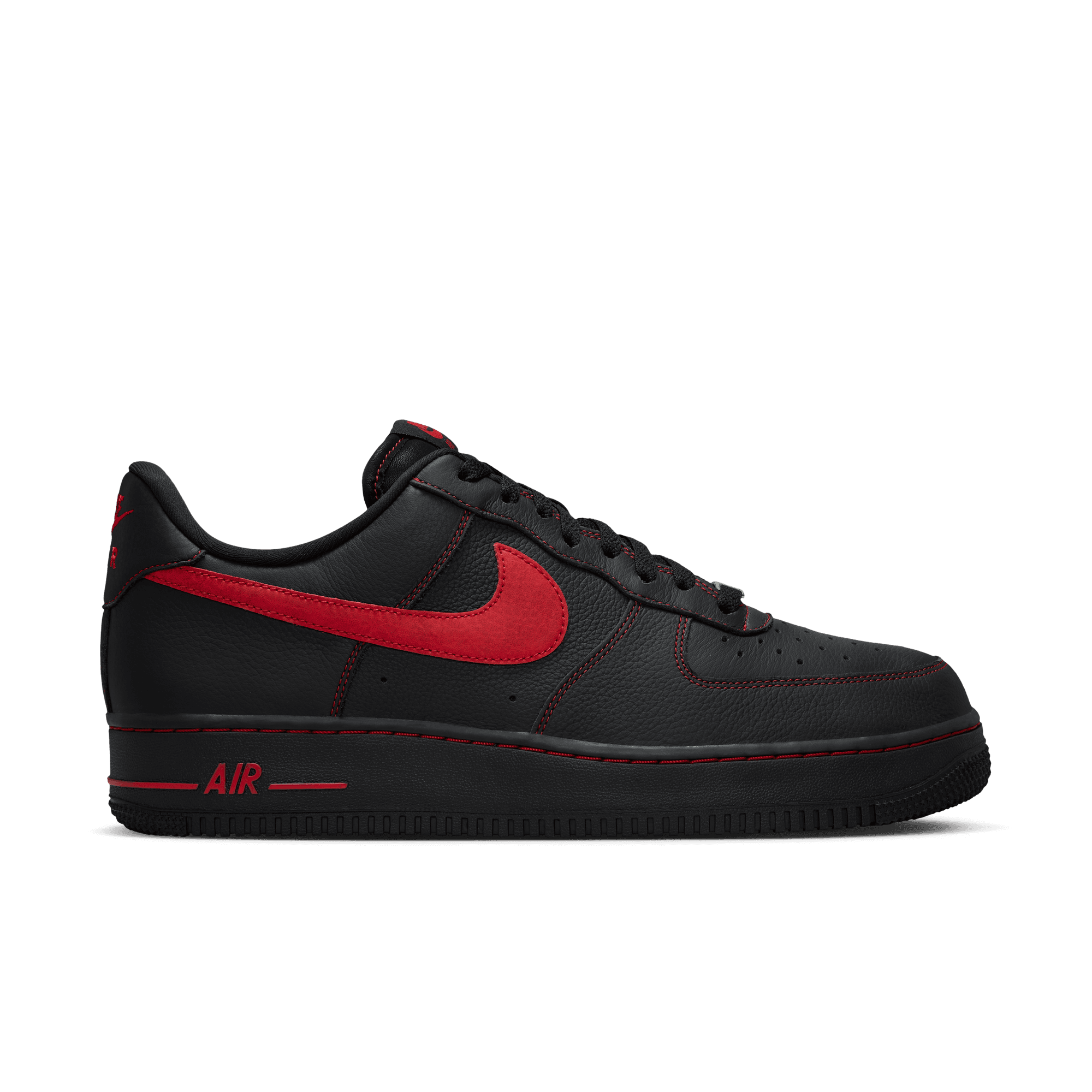 Men's Nike Air Force 1 '07 LV8
