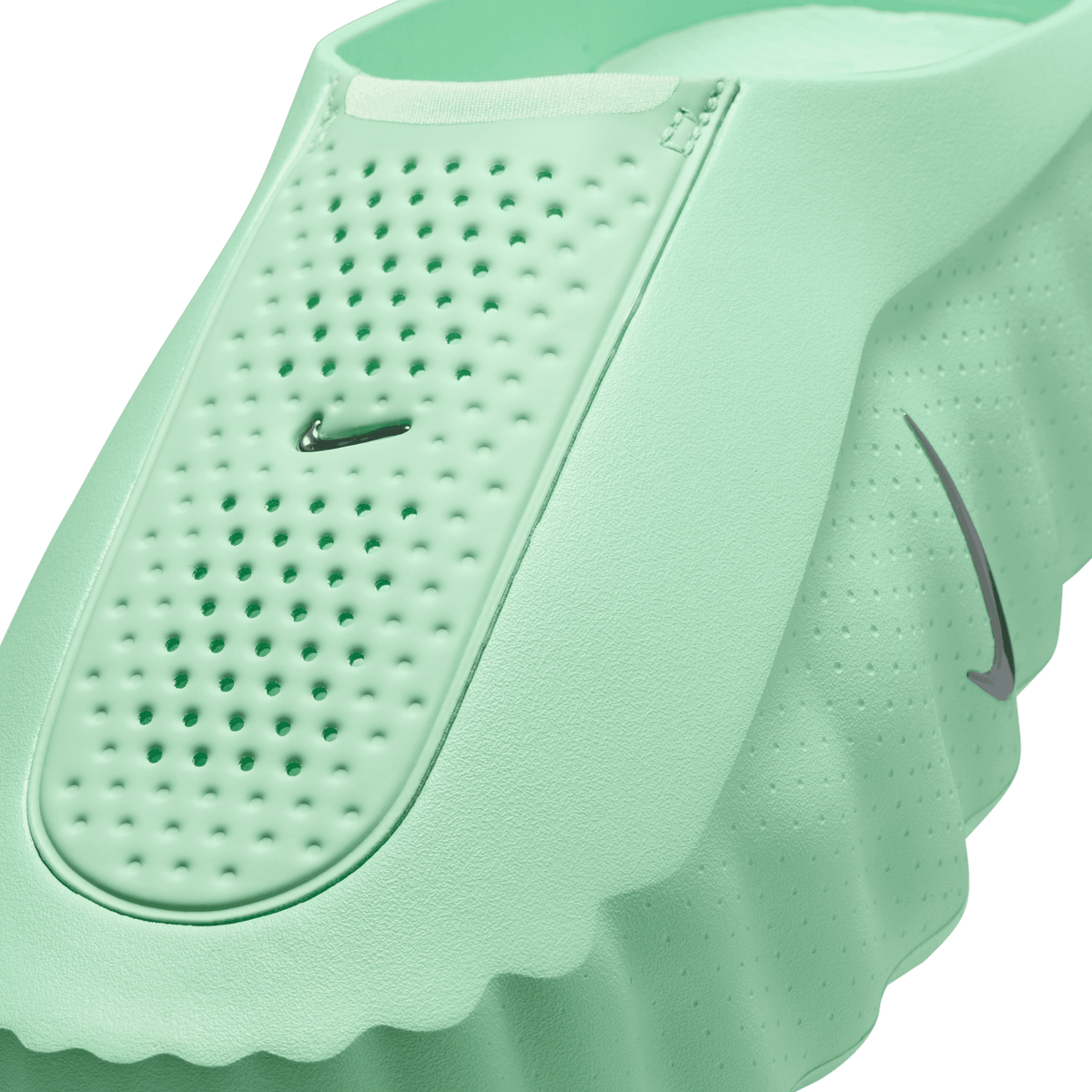 Men's Nike Mind 001 Pregame Mules "Cucumber Calm"