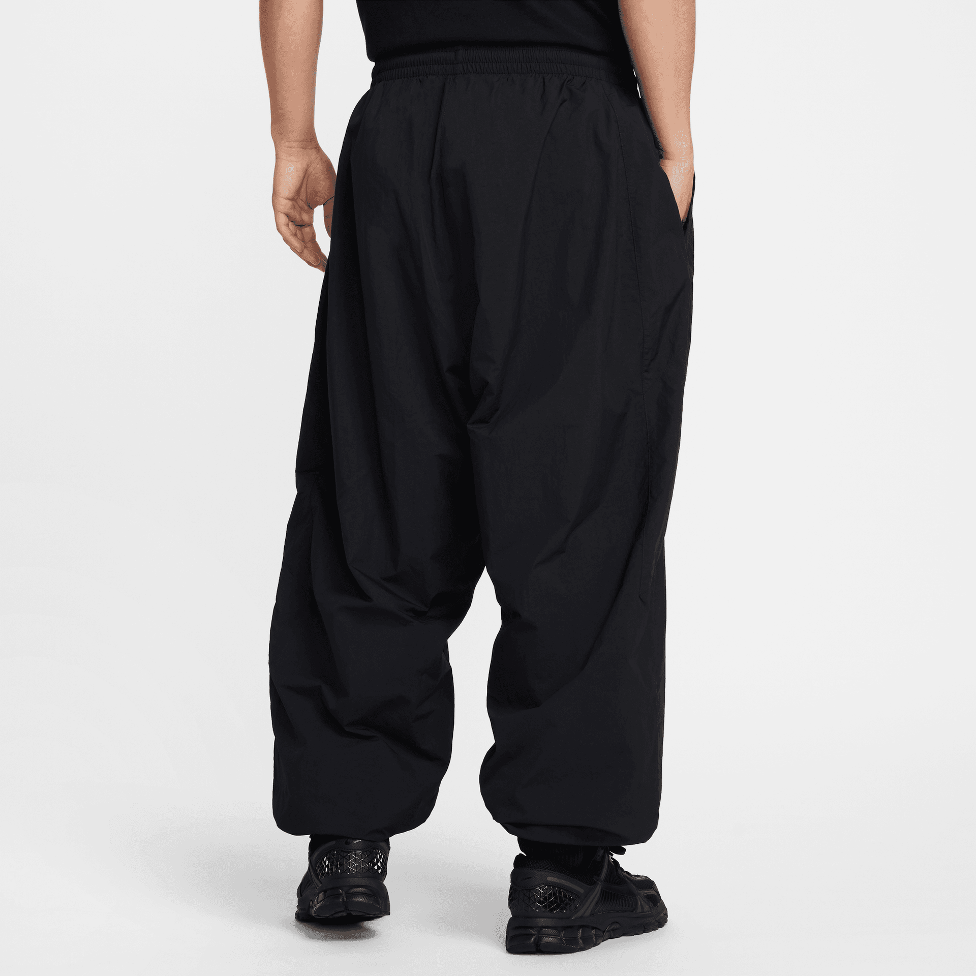 Men's Nike Club Oversized Woven Track Pants – The Closet Inc.
