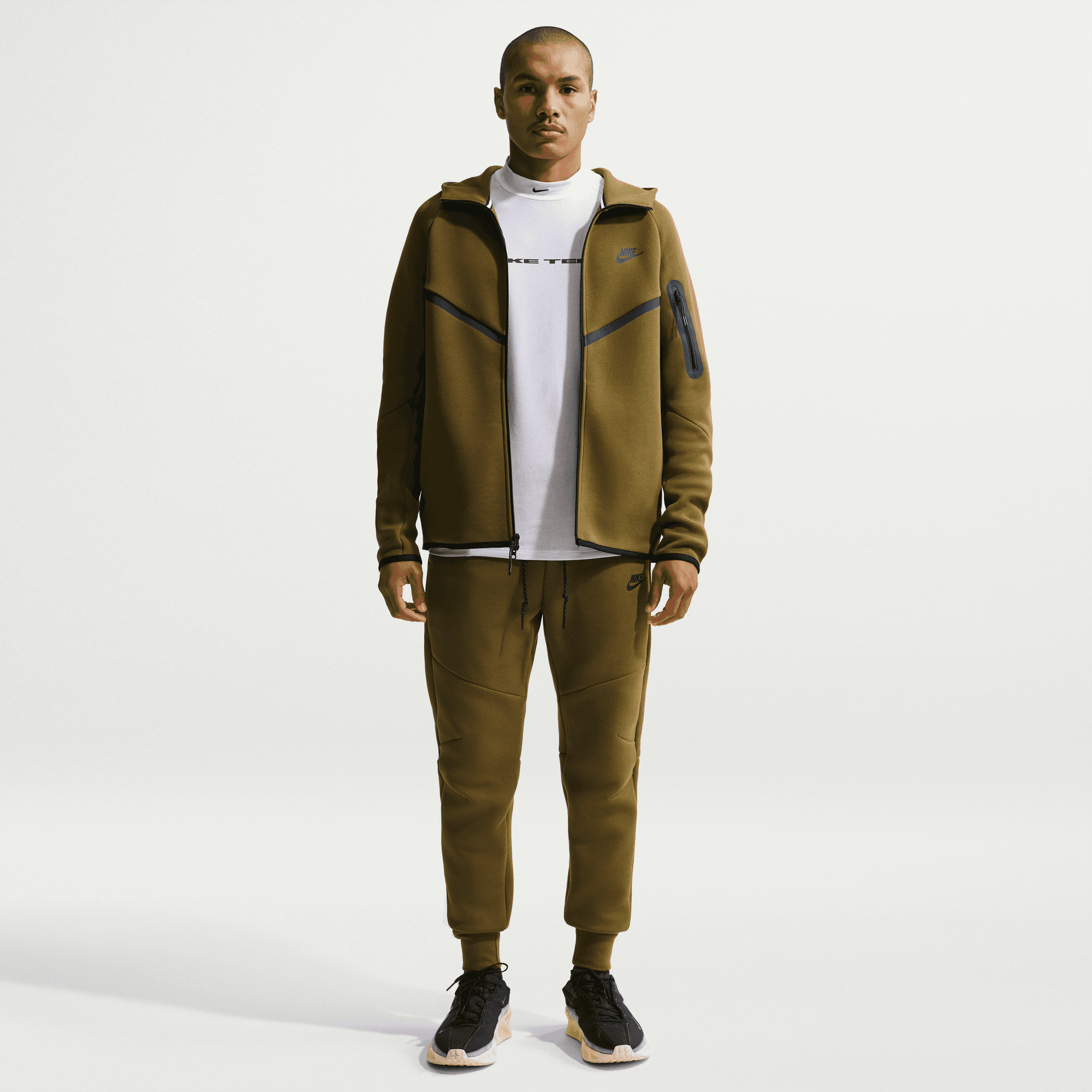 Men's Nike Tech Fleece Windrunner Full-Zip Jacket