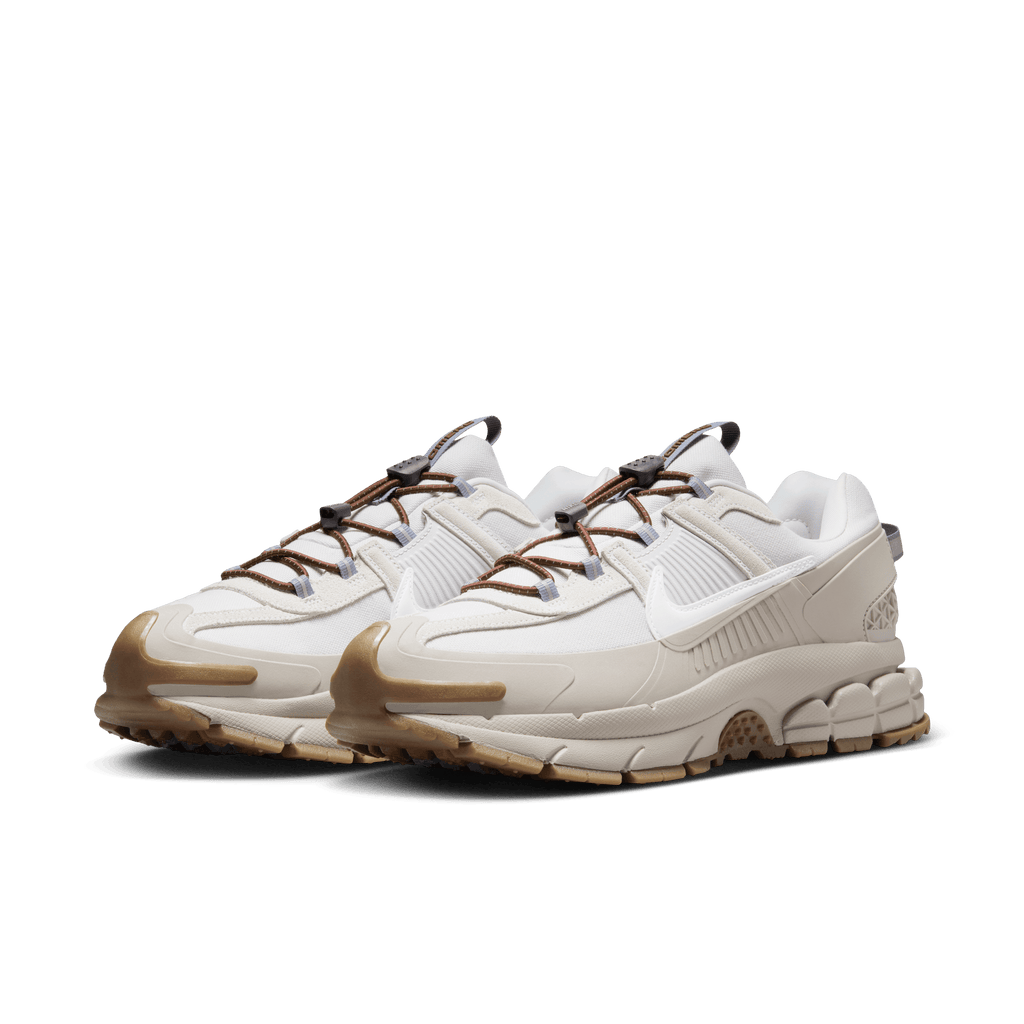 Men's Nike Zoom Vomero Roam Winterized "College Grey Gum"