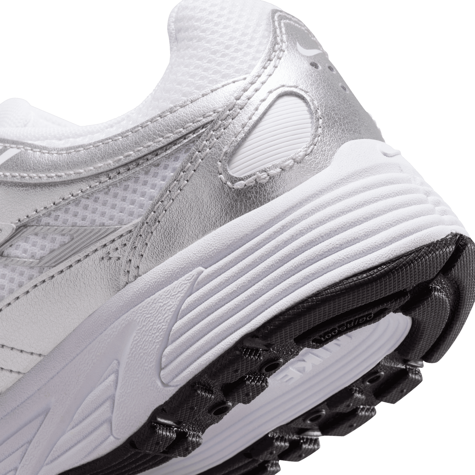 Big Kids' Nike P-6000 "White & Metallic Silver"