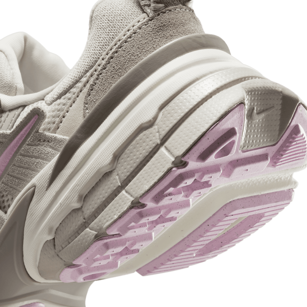Women's Nike V2K Run "Pink Foam"