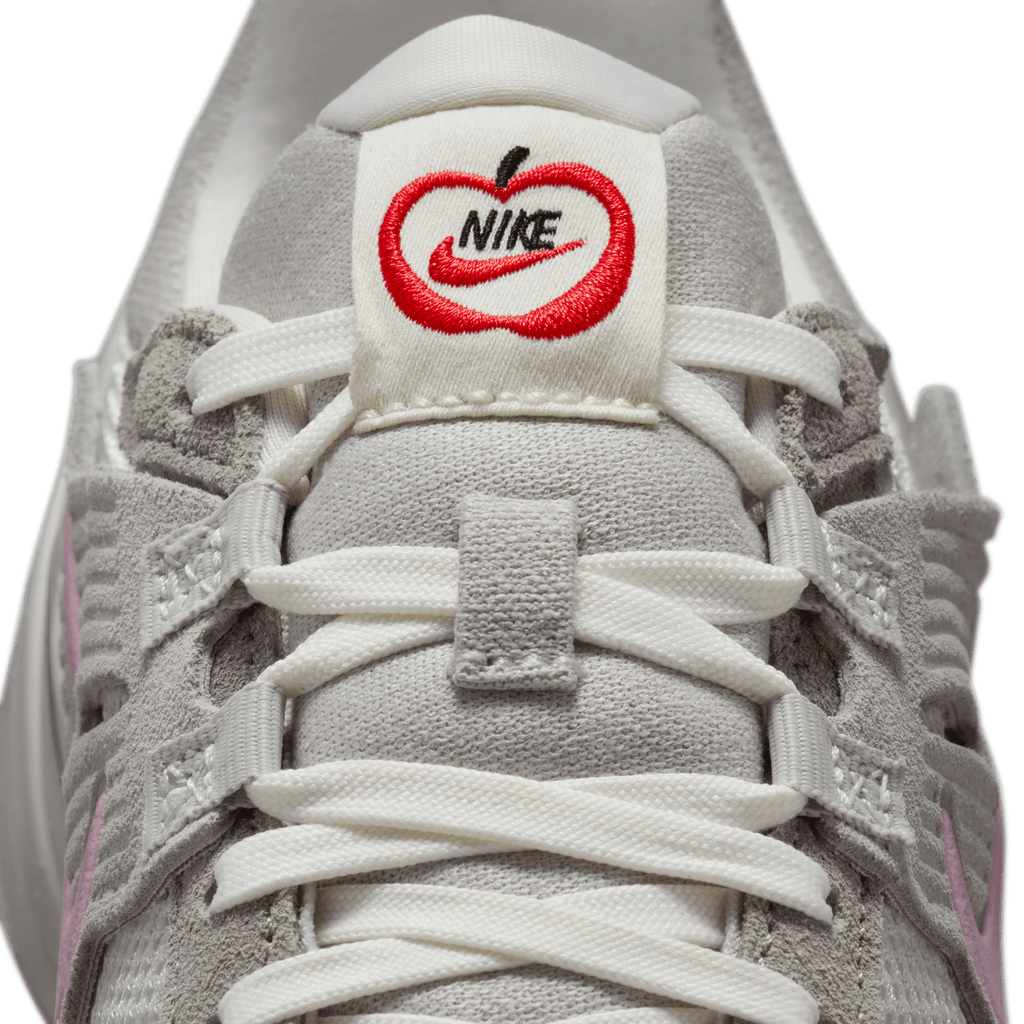 Women's Nike V2K Run "Pink Foam"