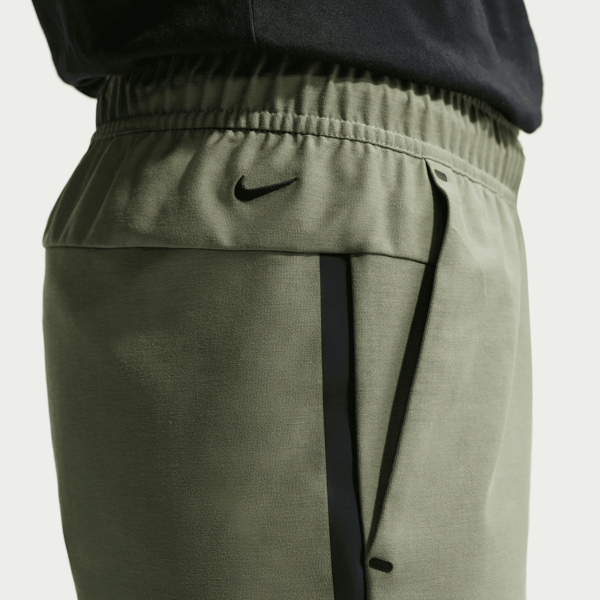 Men's Nike Tech Dri-FIT Shori Knit Pants