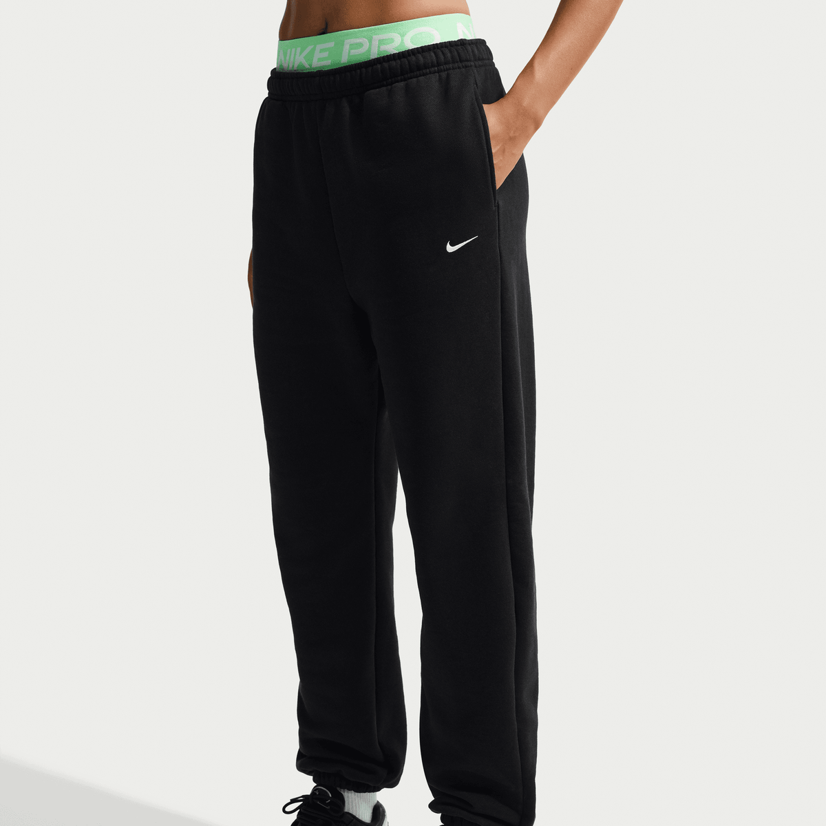 Women's Nike Studio Fleece Medium Weight