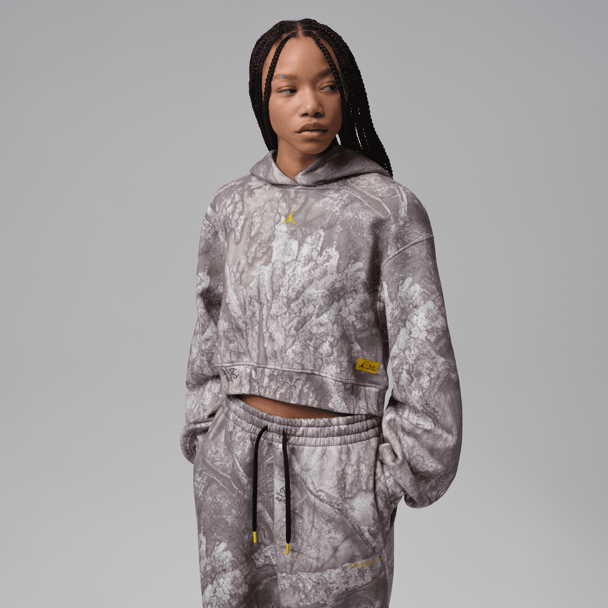 Women's Jordan Brooklyn Realtree Cropped Pullover Hoodie