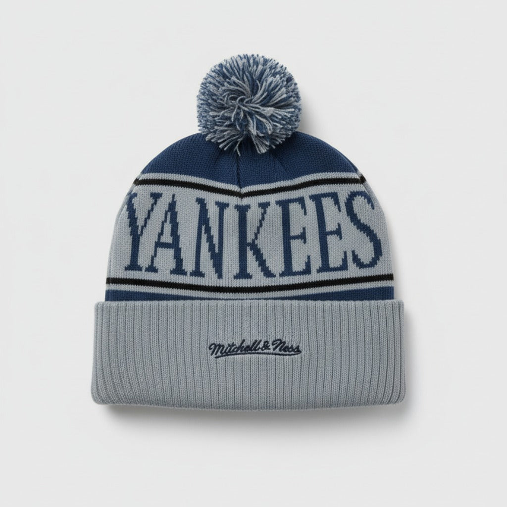 Mitchell and Ness MLB New York Yankees Cuffed Pom Knit Toque (Unisex)
