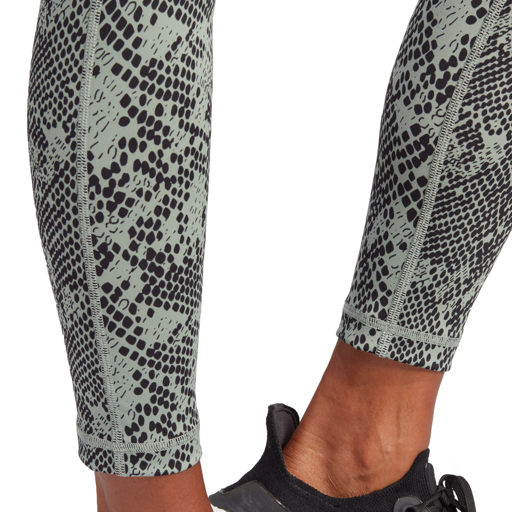 Women's Adidas Stash Pocket Training Animal Print 7/8 Leggings