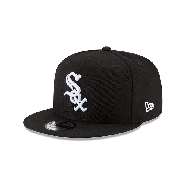 Chicago White Sox New Era Black & White 9FIFTY Snapback