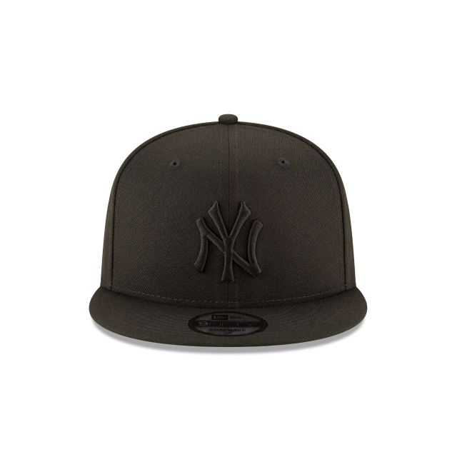 New York Yankees New Era MLB Black on Black 9FIFTY SnapBack Hat