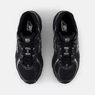 Big Kids' New Balance 740 "Black Silver Metallic"