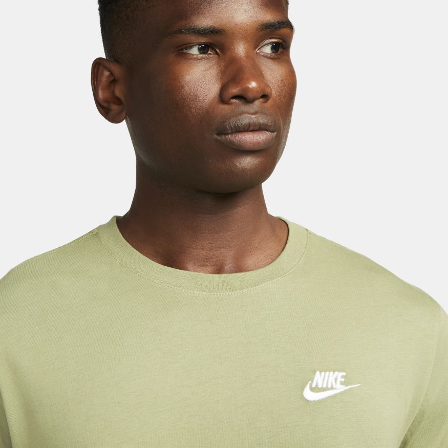 Men's Nike Sportswear Club T-Shirt