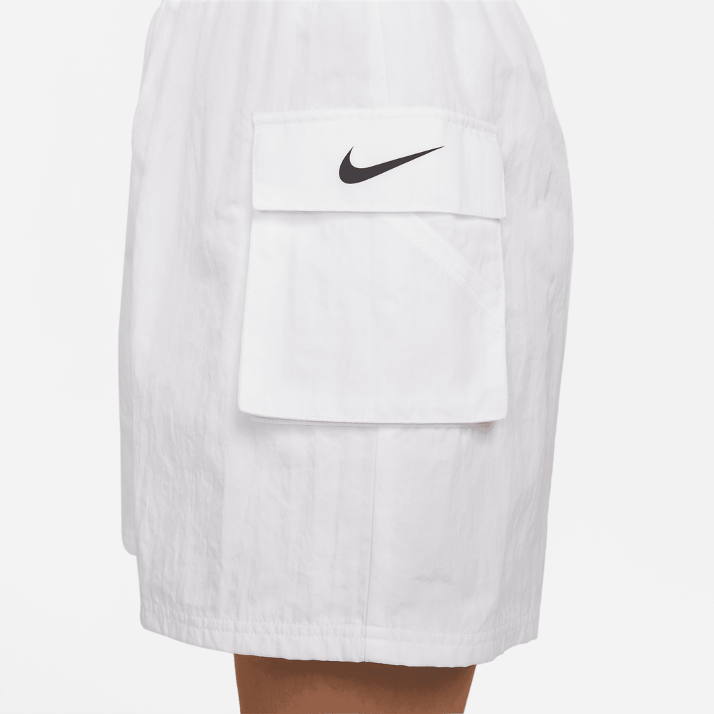 Women's Nike Sportswear Essential Woven High-Rise Shorts