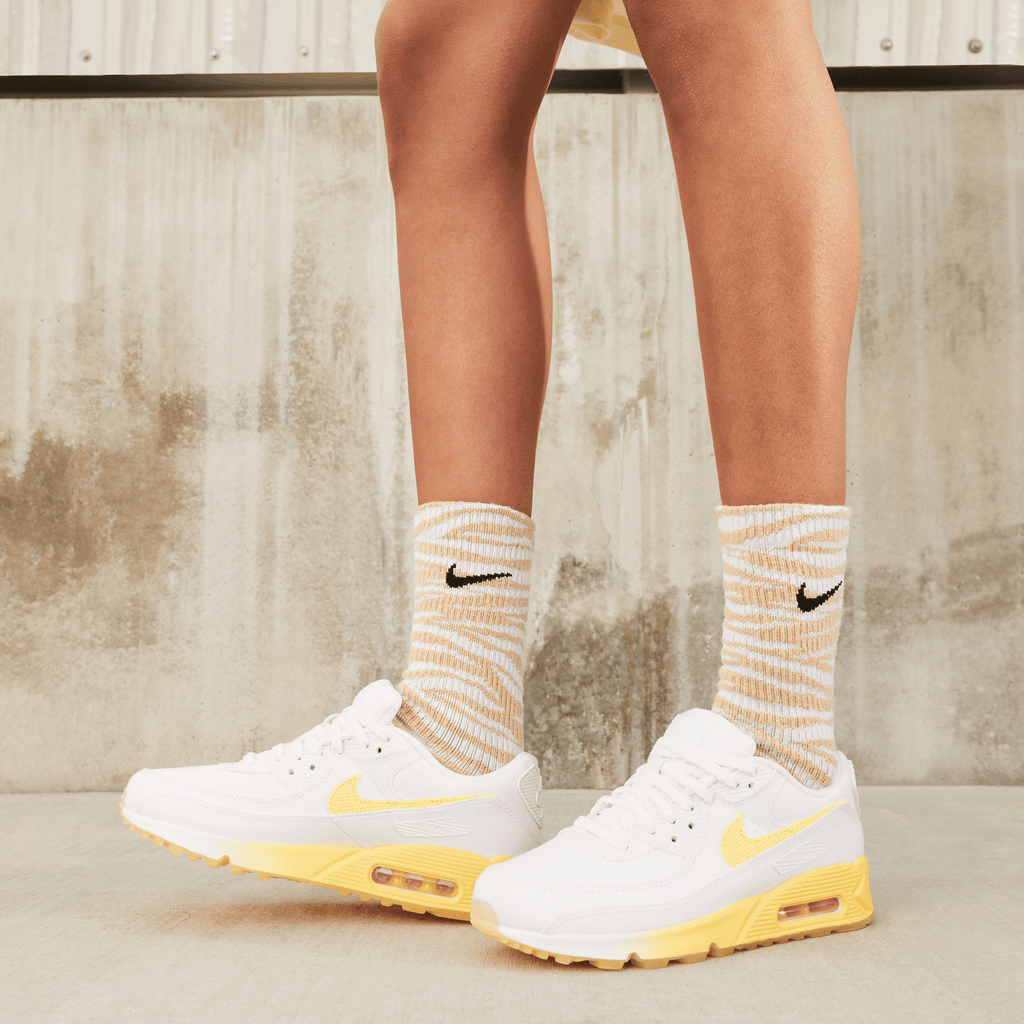 Women's Nike Air Max 90 SE "Citrus Pulse"