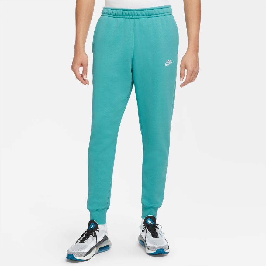 Nike sportswear store club fleece joggers
