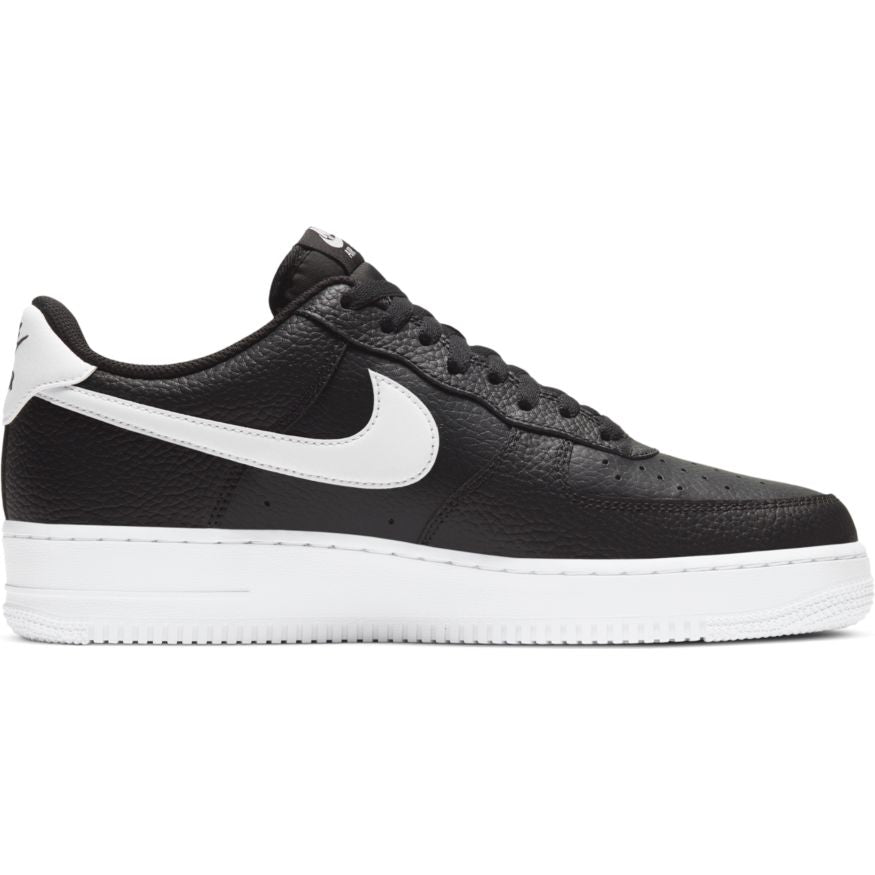 Men's Nike Air Force 1 '07 "Black White Pebbled Leather"