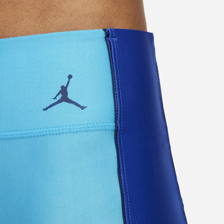 Women's Jordan Essentials Mid-Rise Bike Shorts