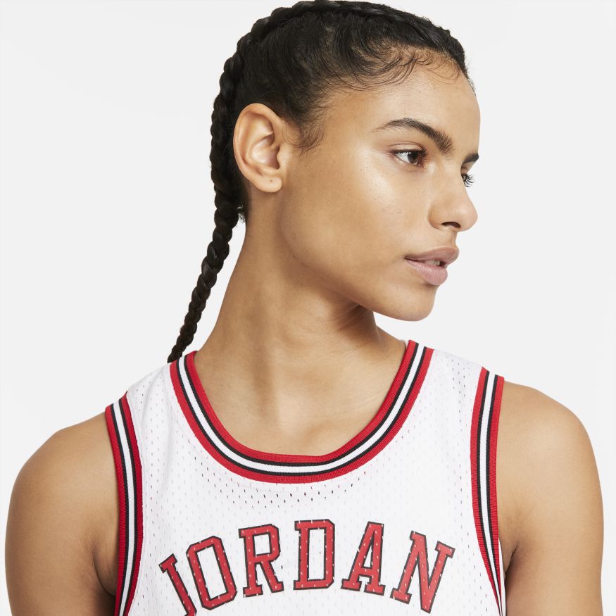 Women's Jordan Essential Jersey