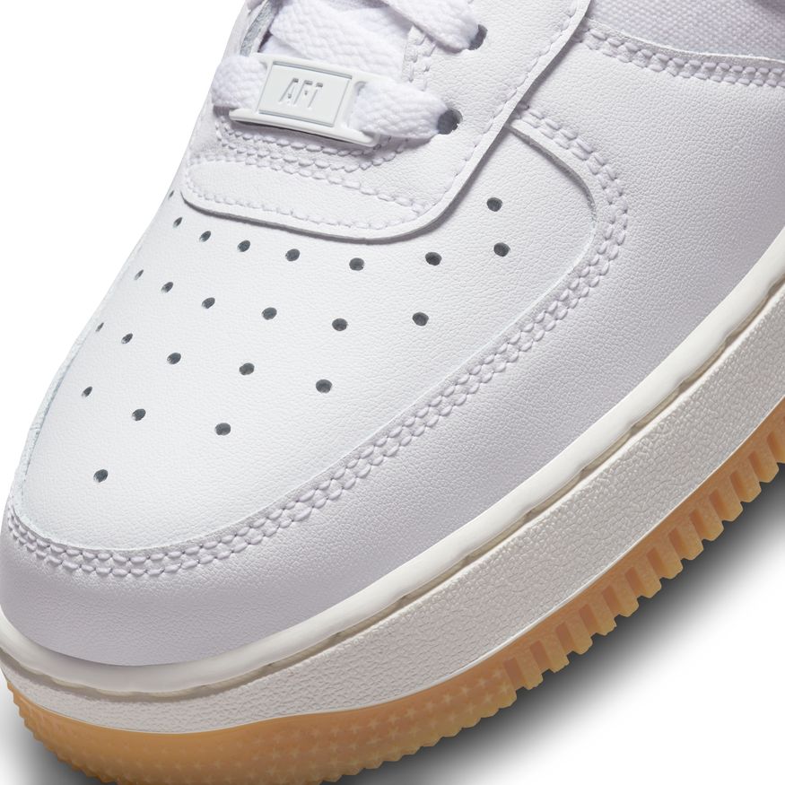 Women's Nike Air Force 1 '07 "White Stadium Green"