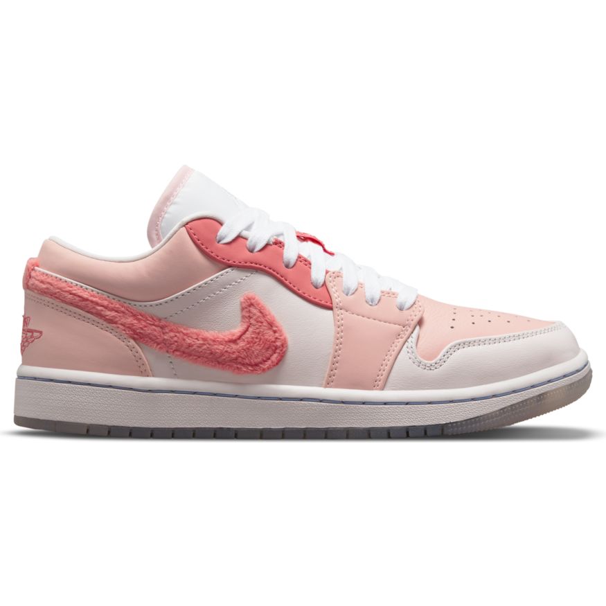 Women's Air Jordan 1 Low SE "Mighty Swooshers Pink"