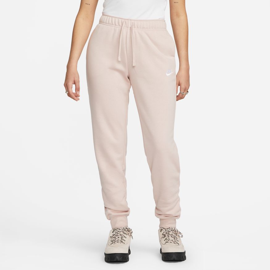 Women's Sportswear Club Fleece (Mid-Rise Joggers)