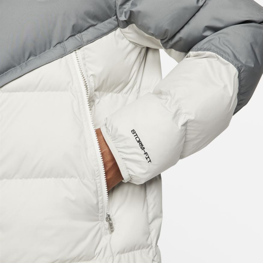 Men's Nike Sportswear Storm-FIT Windrunner